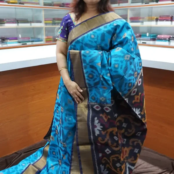 PRSC153 - Light Blue & Nevy Blue - Pure Pochampally Silk Cotton Saree