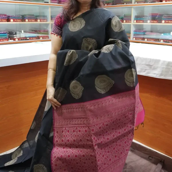 Black & Magenta Pink - SSC62 - Semi Silk Cotton Saree