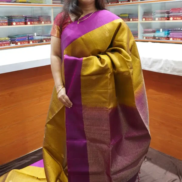 PRSK258 – Gold & Magenta Pink – Pure Kanchipuram Soft Silk Saree