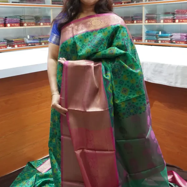 OFF101 – Green & Pink – Kora Muslin Saree