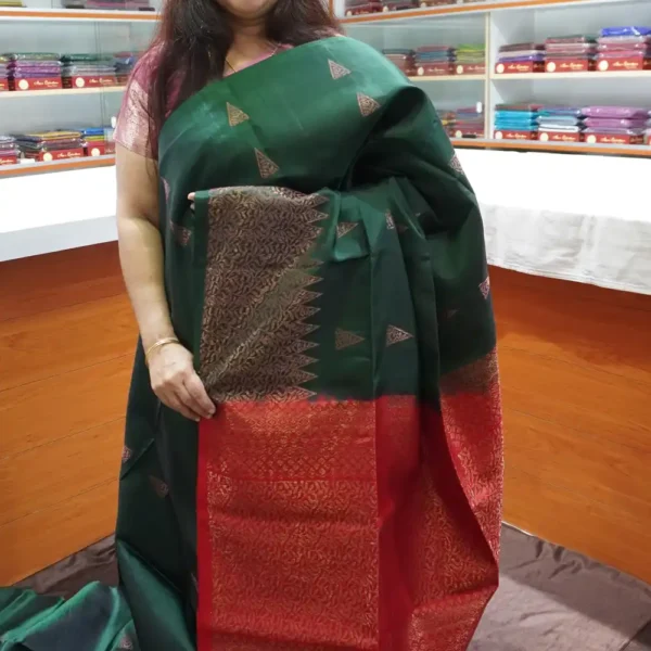 PRSK334 - Green & Red - Pure Kanchipuram Soft Silk Saree