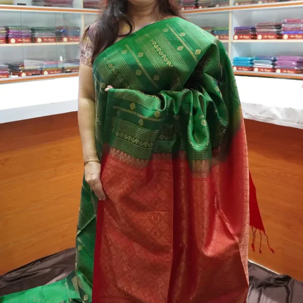 PRSK342 - Green & Red - Pure Kanchipuram Soft Silk Saree
