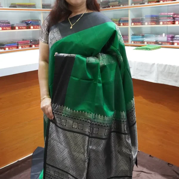 PRSK355 - Bottle Green & Black - Pure Kanchipuram Soft Silk Saree