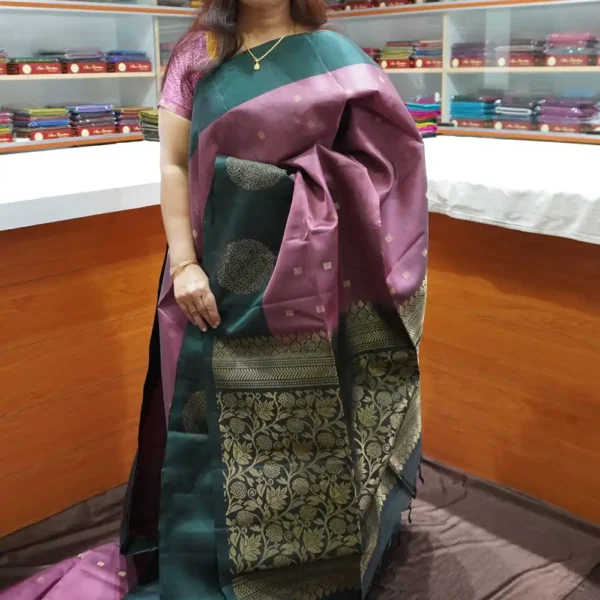 PRSK392 – Onion Pink & Bottle Green – Half Pure Kanchipuram Silk Saree